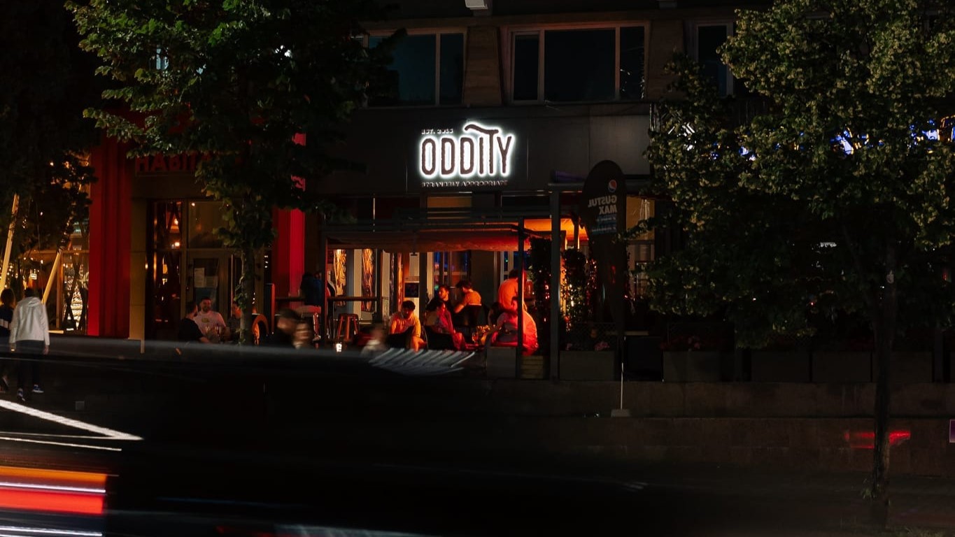Oddity Cocktail Bar